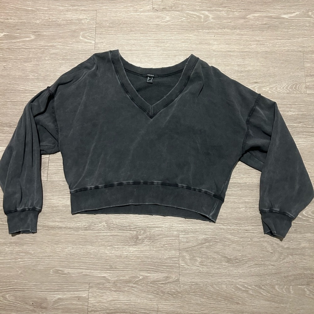 Super comfy Victoria secret crew neck!